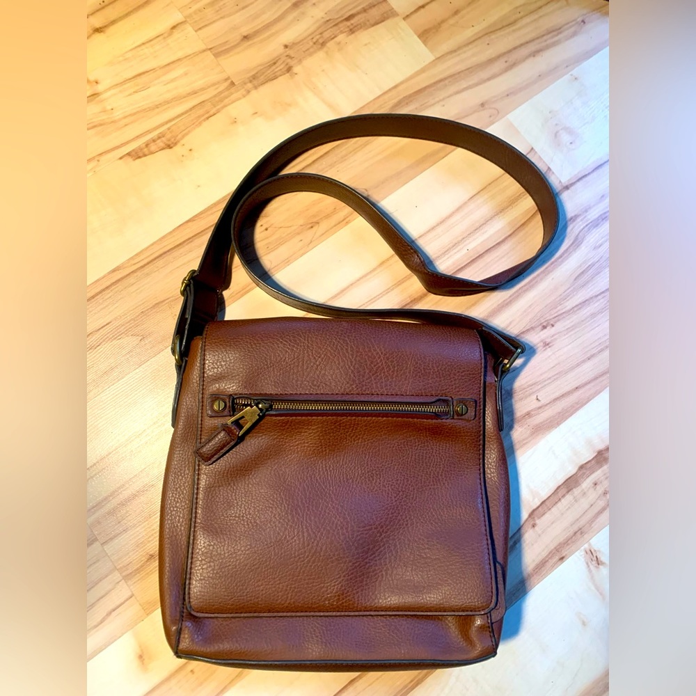 ALDO Satchel NWOT Rich Brown with 10 compartments. Beautiful for fall!